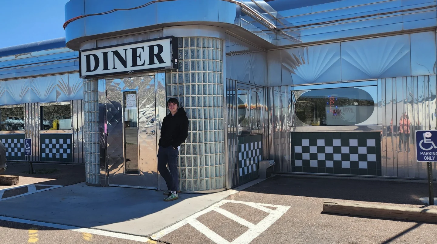 Love Road Trips - Route 66 Diner